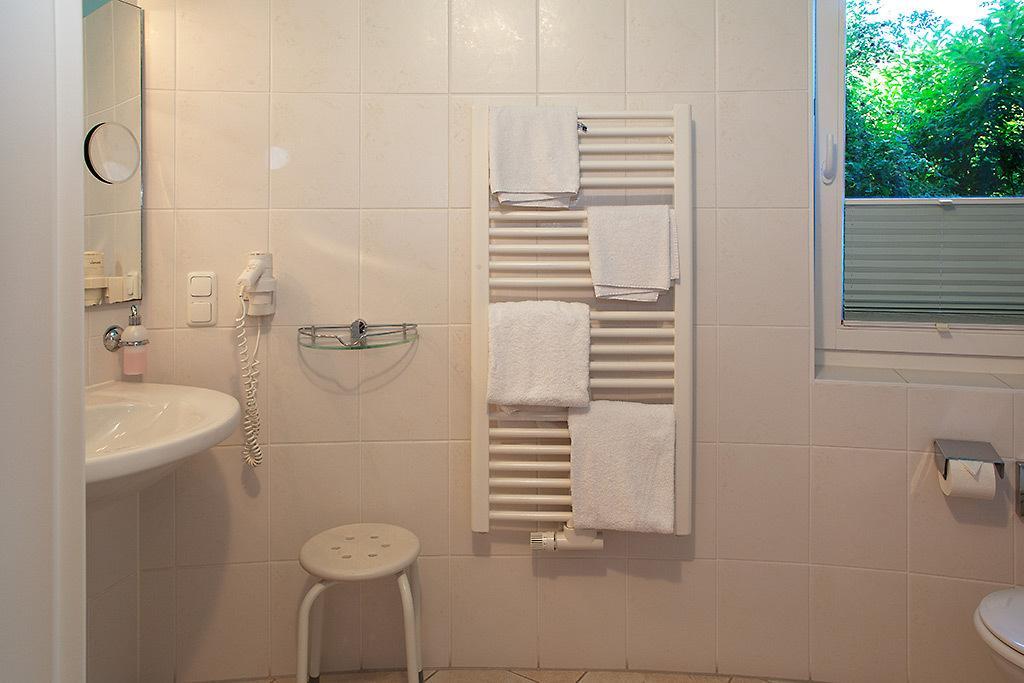 Hotel Zum Strandlaeufer Ahrenshoop Room photo