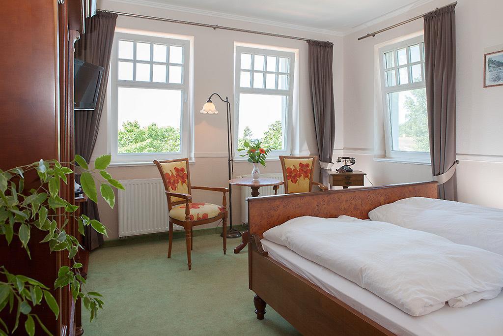 Hotel Zum Strandlaeufer Ahrenshoop Room photo