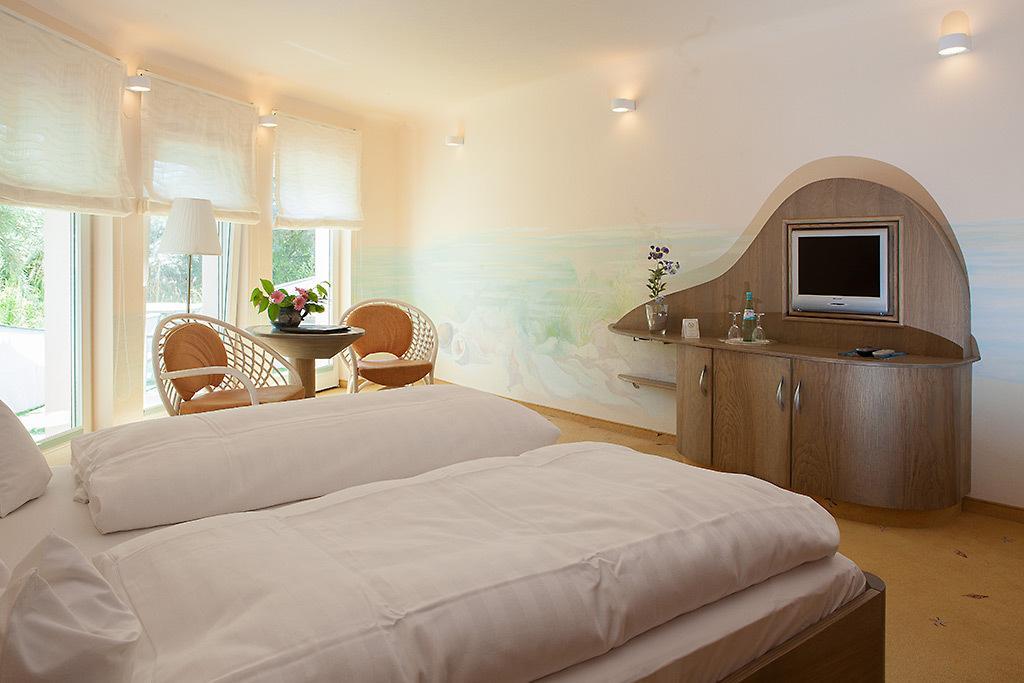 Hotel Zum Strandlaeufer Ahrenshoop Room photo