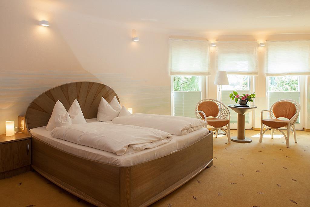 Hotel Zum Strandlaeufer Ahrenshoop Room photo